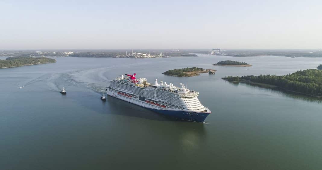 Die Mardi Gras von Carnival Cruise Line in der Bucht von Turku vor der Werft Meyer Turku. Foto: Meyer Turku