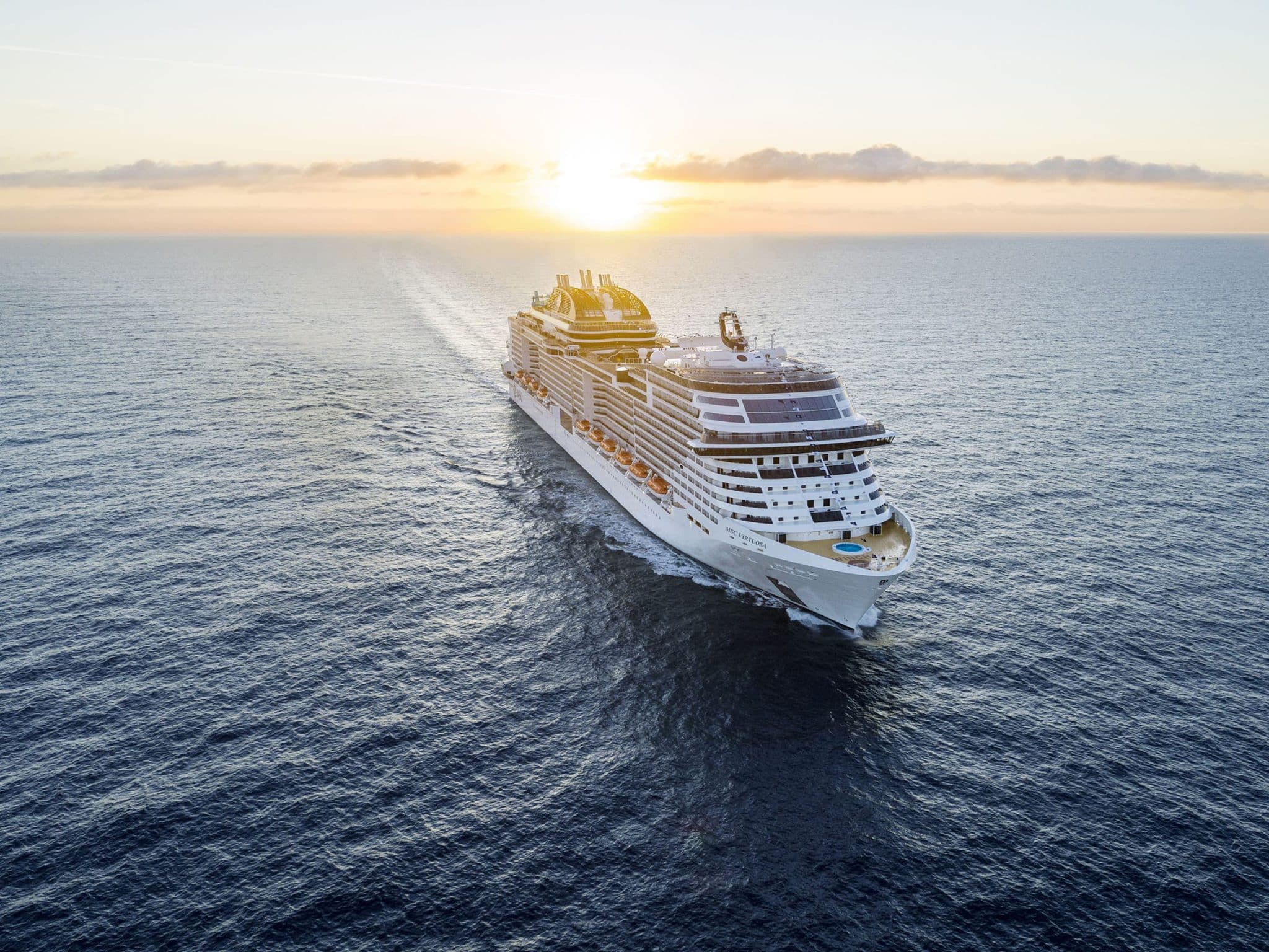 MSC Virtuosa von Kiel nach Southampton verlegt - glückliche Briten; Foto: © MSC Cruises