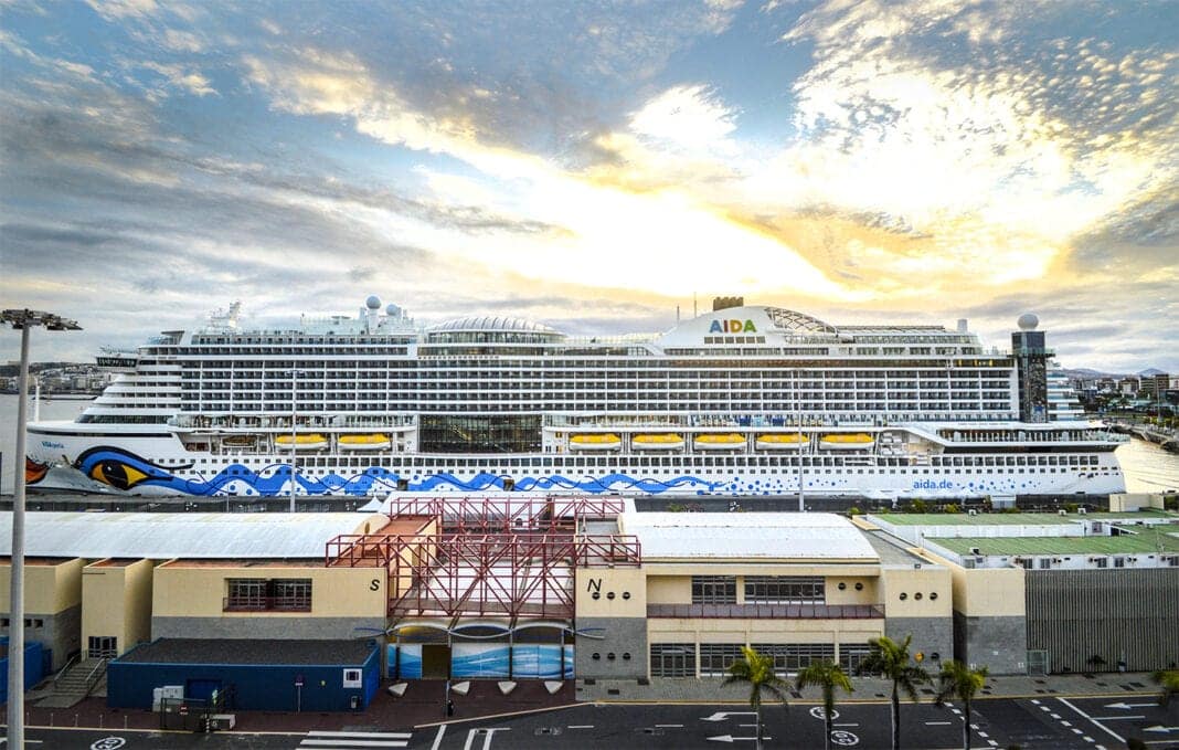 AIDAperla in Las Palmas, Gran Canaria. Foto: © CRUCERO