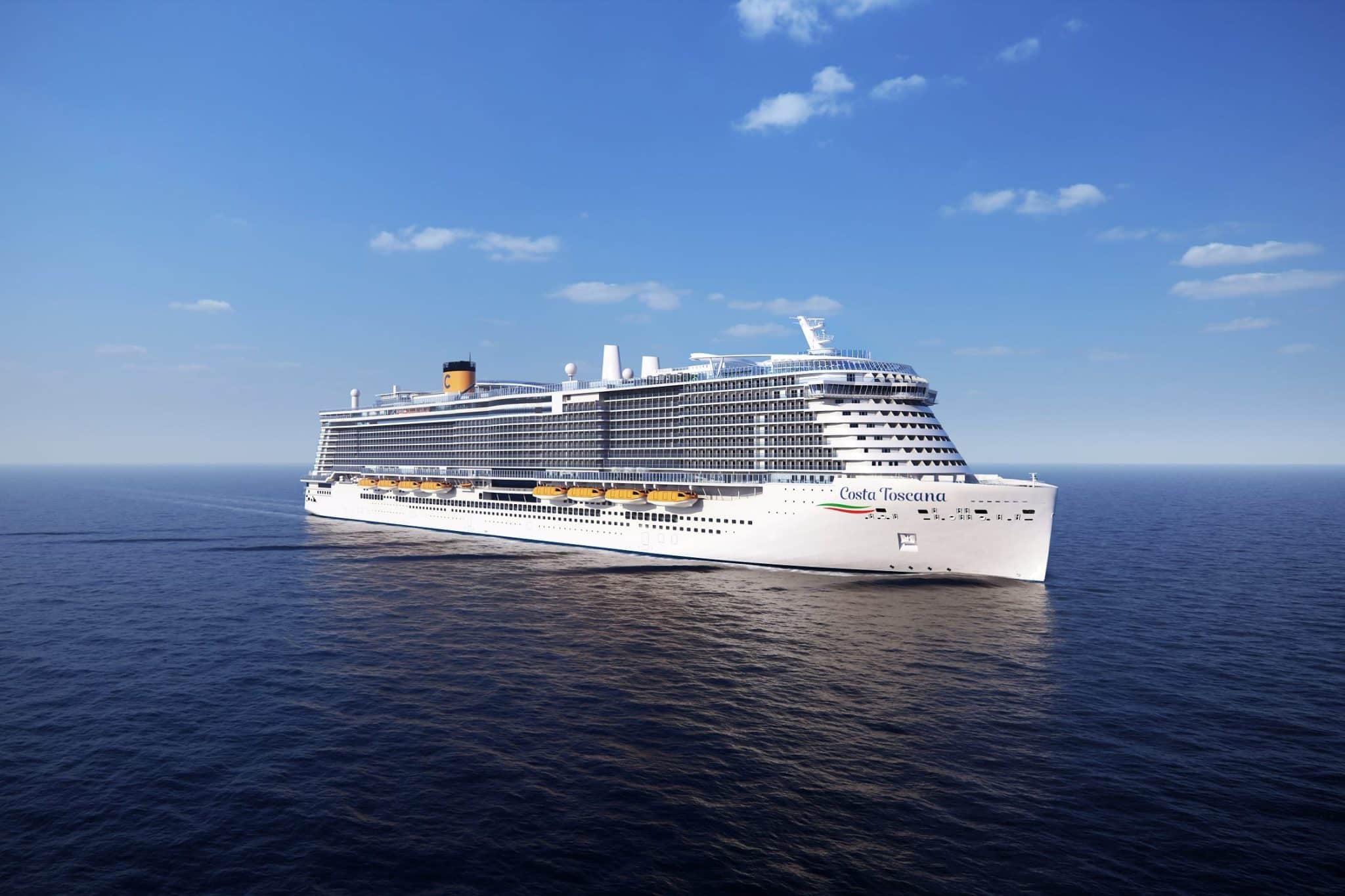 Costa Toscana Start 2022 im Mittelmeer