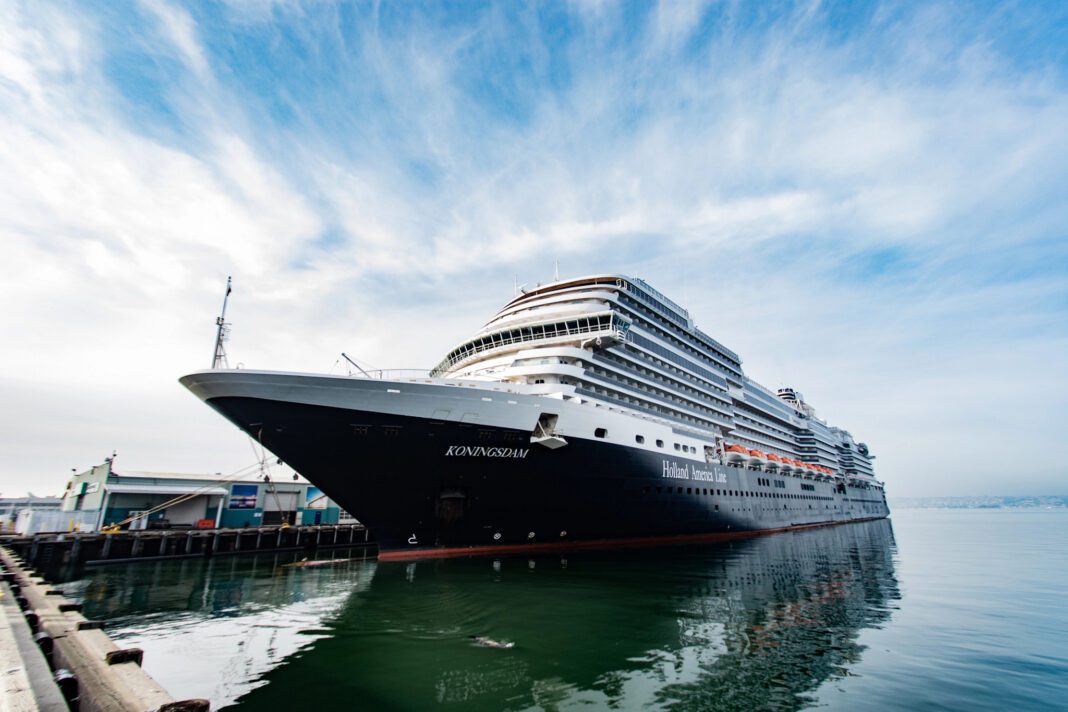 Koningsdam, Foto: © Holland America Line