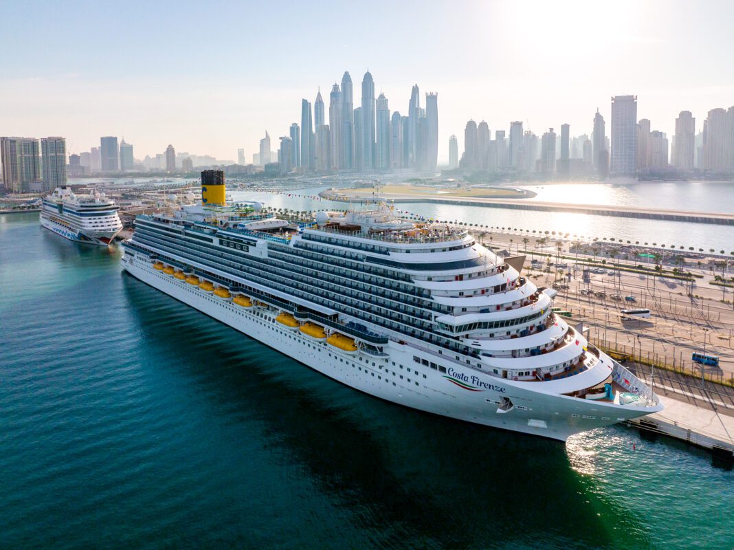 Dubai Harbour mit Costa Firenze und AIDABella. Foto: © Costa Crociere