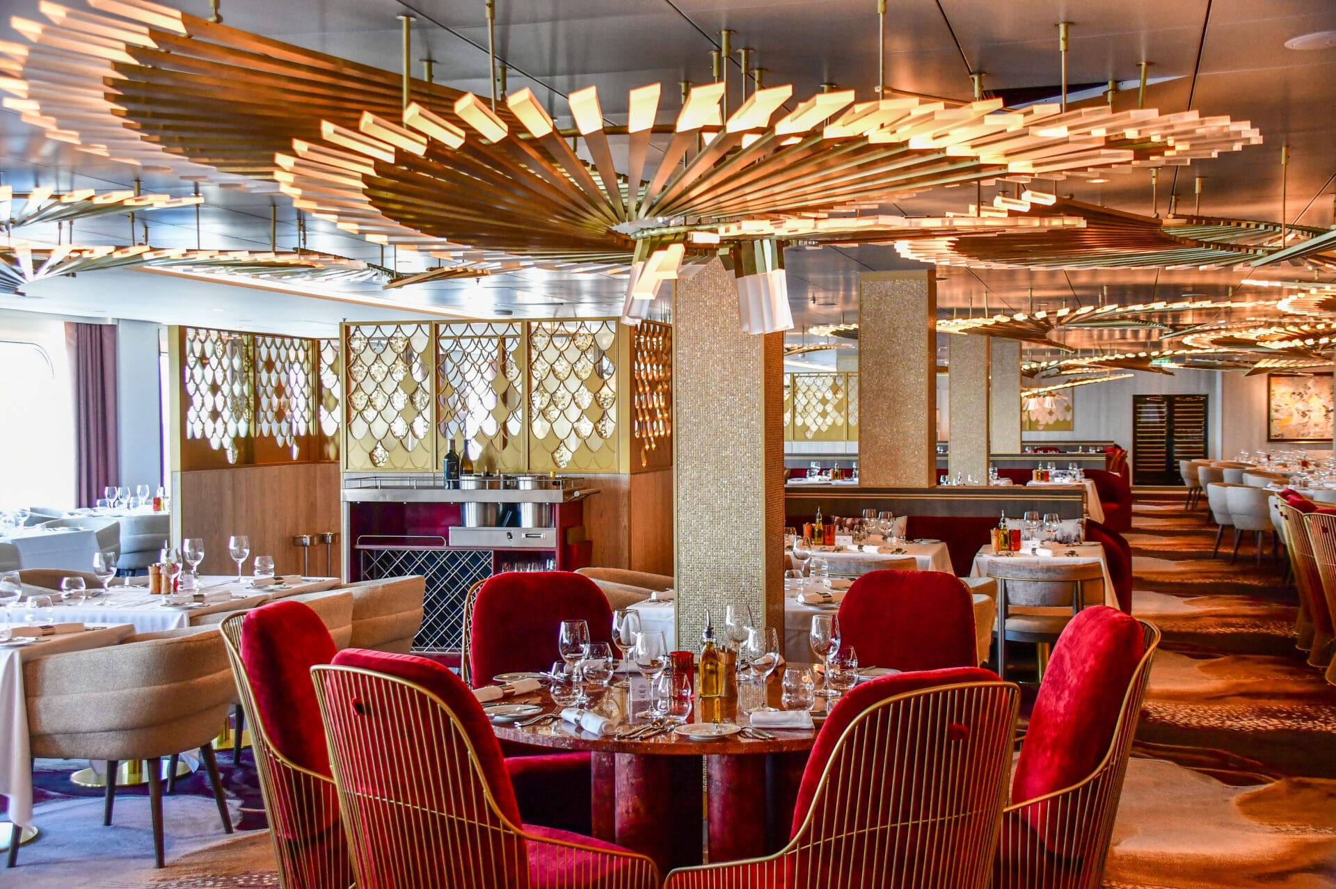 Cyprus Restaurant, Celebrity Beyond, Foto: © CRUCERO / Tobias Lange-Rüb