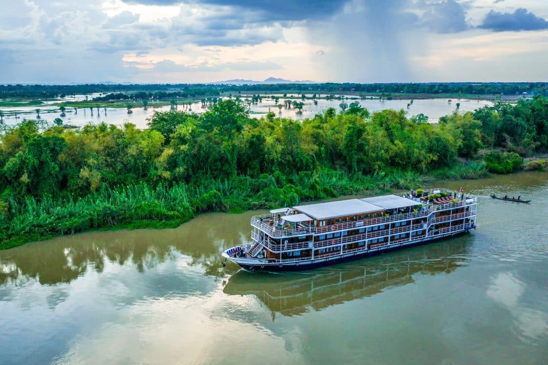 RV Indochine auf dem Mekong. Foto: © CroisiEurope / Live Studio