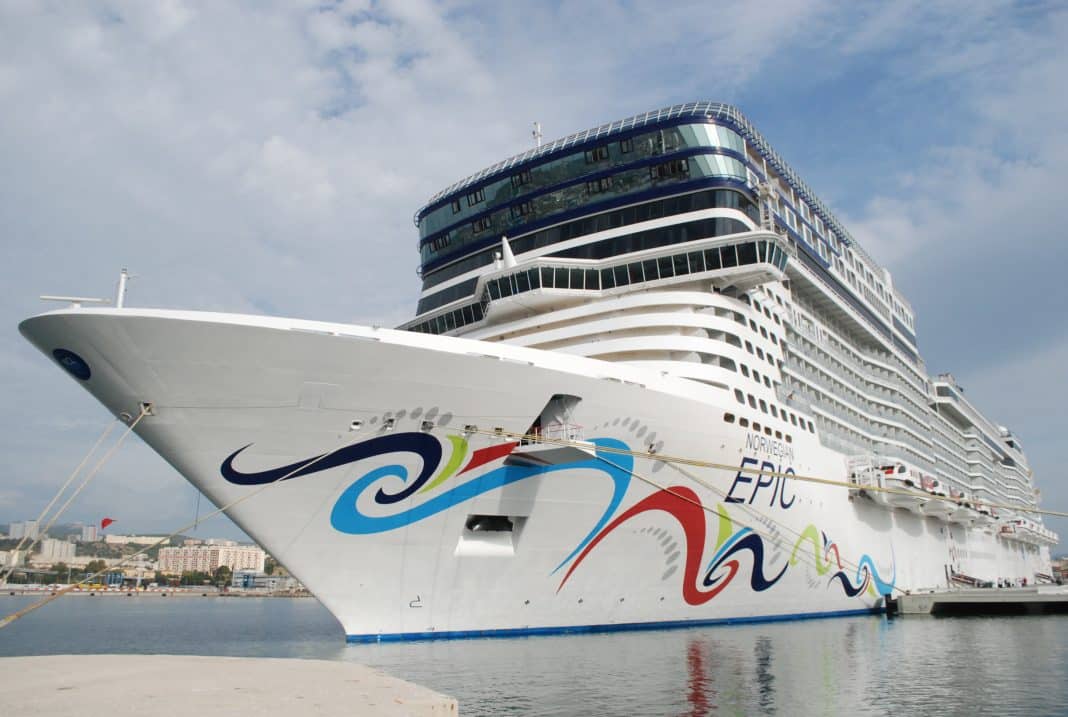 Die Norwegian Epic von Norwegian Cruise Line. Foto: Christoph Assies