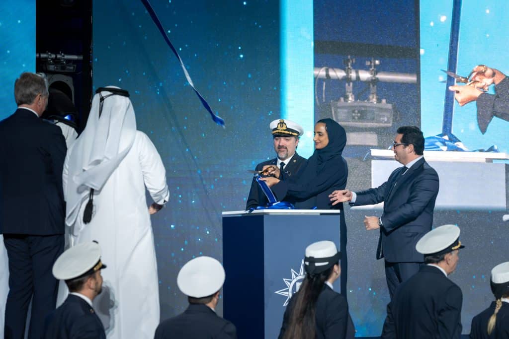 Marco Massa, Kapitän der MSC World Europa, Taufpatin Sheikha Hind bint Hamad Al Thani und Diego Aponte, Group President von MSC. Foto: © Ivan Sarfatti / MSC Cruises