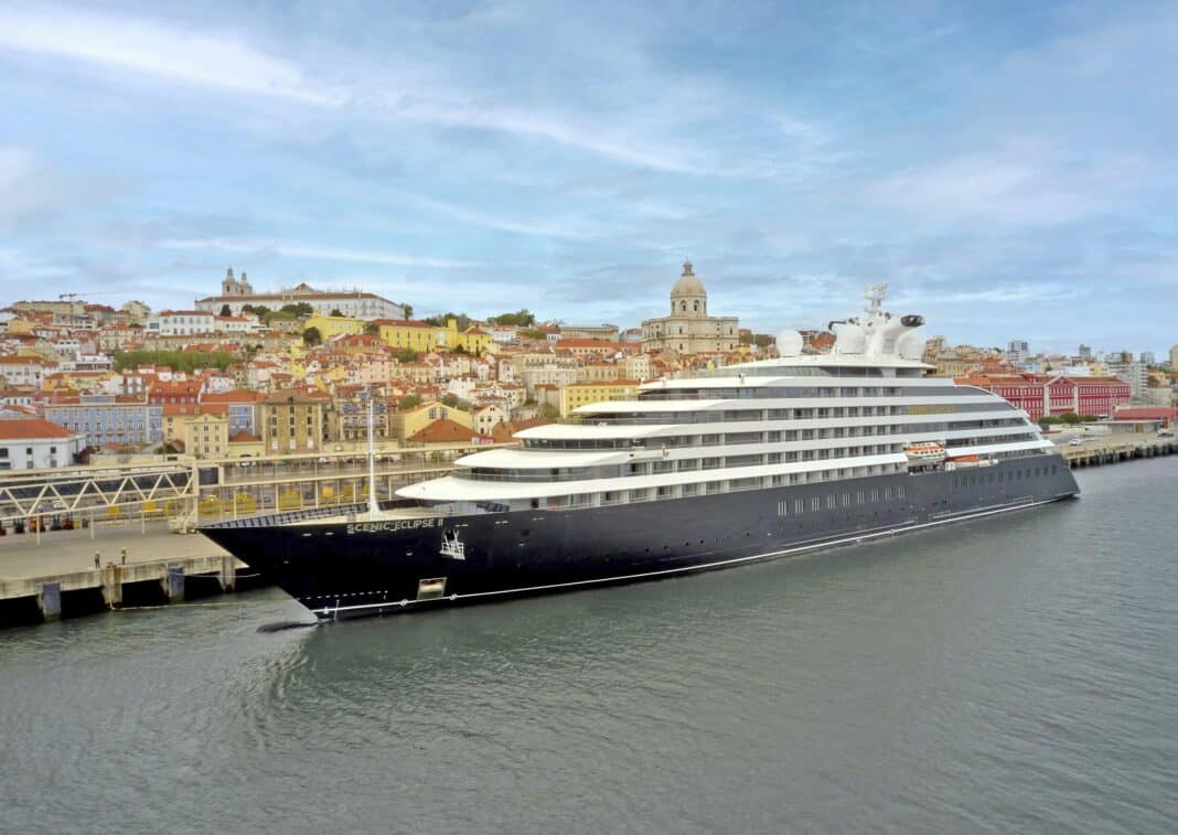 Die Scenic Eclipse II, die neue Maßstäbe für Luxusreisen im Hochseesegment setzt, stach am 13. April in Lissabon das erste Mal in See. Foto: © Scenic Gruppe