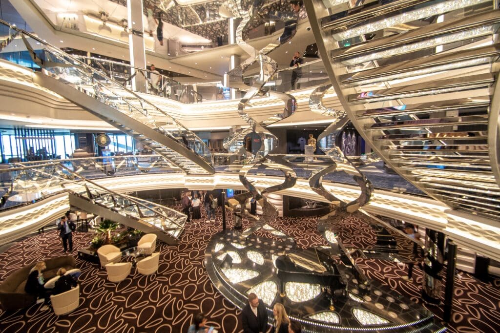 Infinity Atrium, MSC Euribia, Foto: Tobias Lange-Rüb