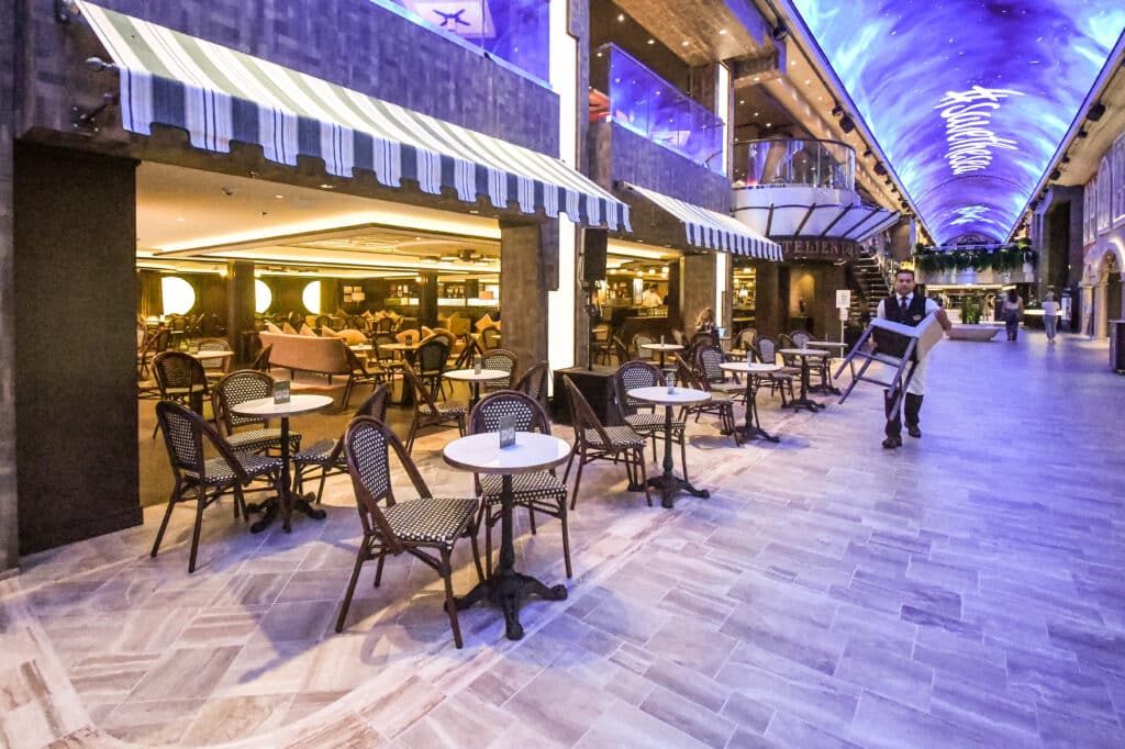 Galleria Euribia, MSC Euribia, Foto: Tobias Lange-Rüb