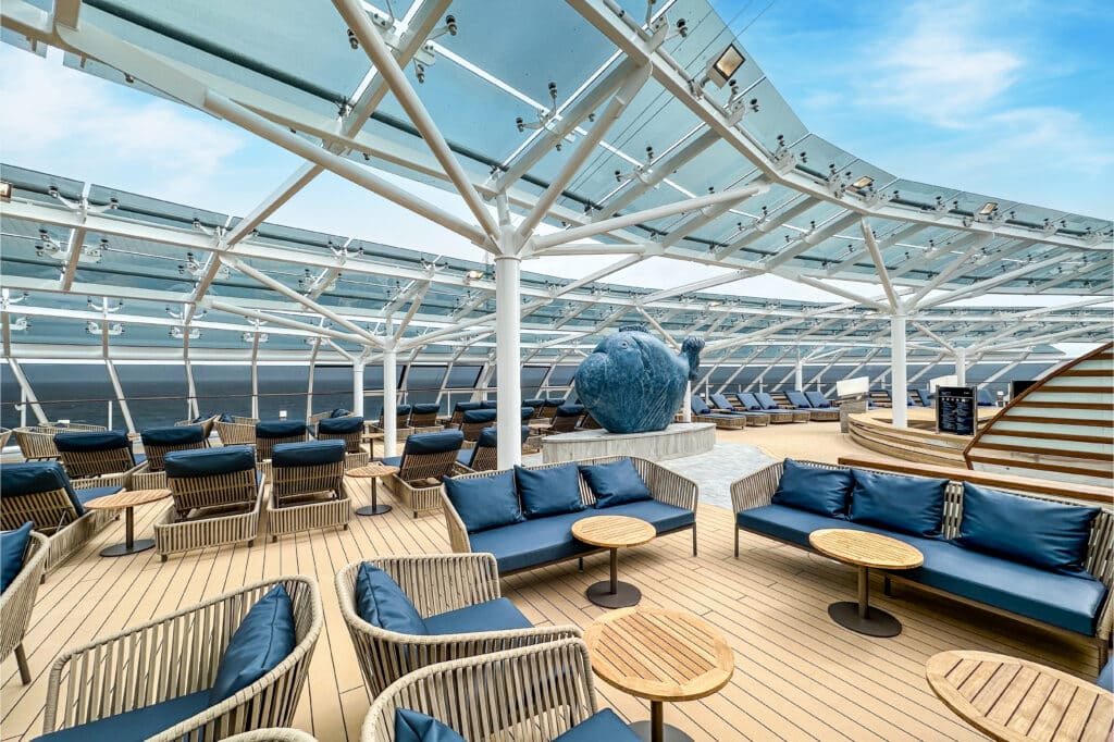 MSC Yacht Club Sundeck, MSC Euribia, Foto: Tobias Lange-Rüb