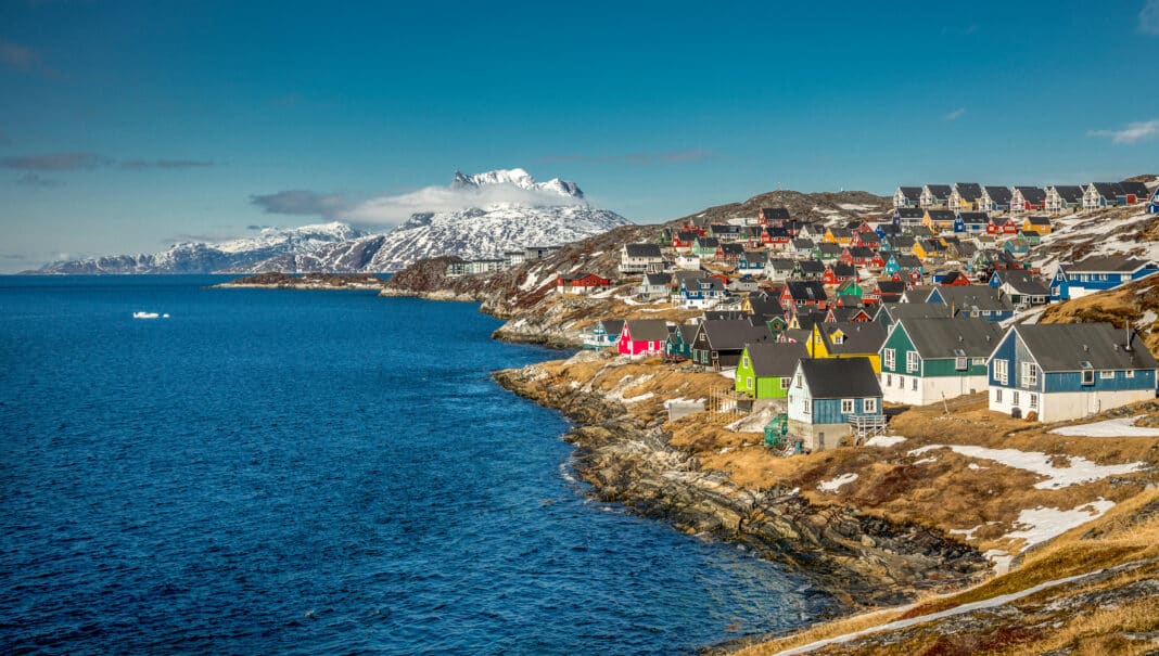 Blick auf Nuuk, Grönland. Foto: stock.adobe.com/ Pro Studio
