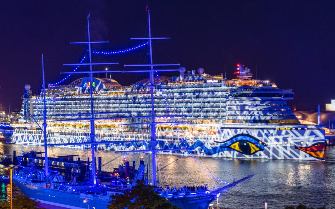 Inszenierung der AIDAprima bei den Hamburg Cruise Days 2022. Foto: Thomas Panzau, Hamburg Cruise Days