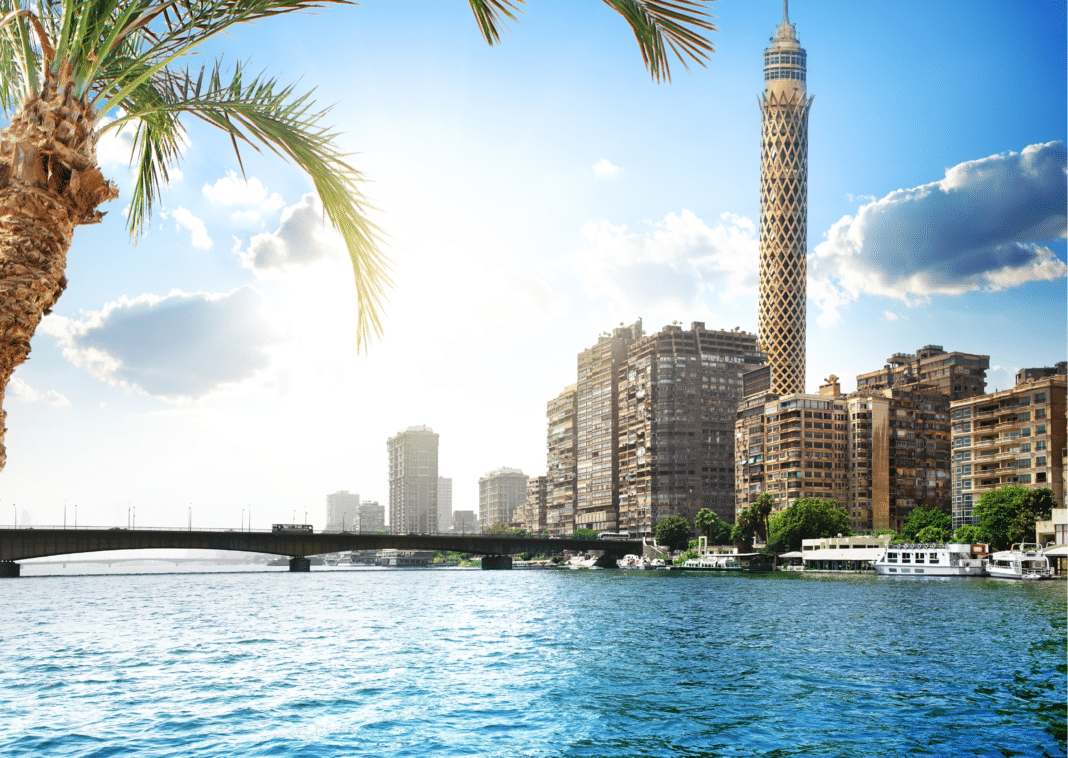 Auf dem Nil bietet Nicko Cruises eine neue 15-tägige Ägyptenreise an. Die Reise beginnt in Kairo und führt entlang des Nils zu den Höhepunkten der jahrtausendealten Geschichte Ägyptens. Foto: Nicko Cruises