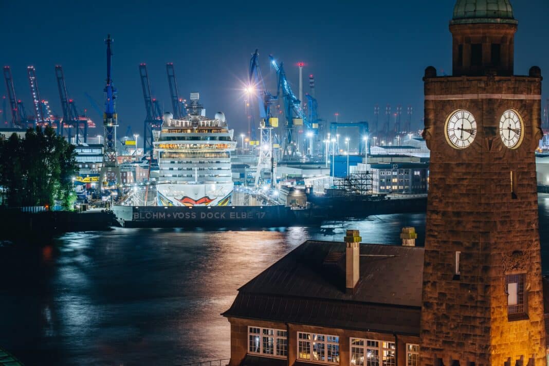 AIDAsol Werft Hamburg. Foto: © Tom Merkel