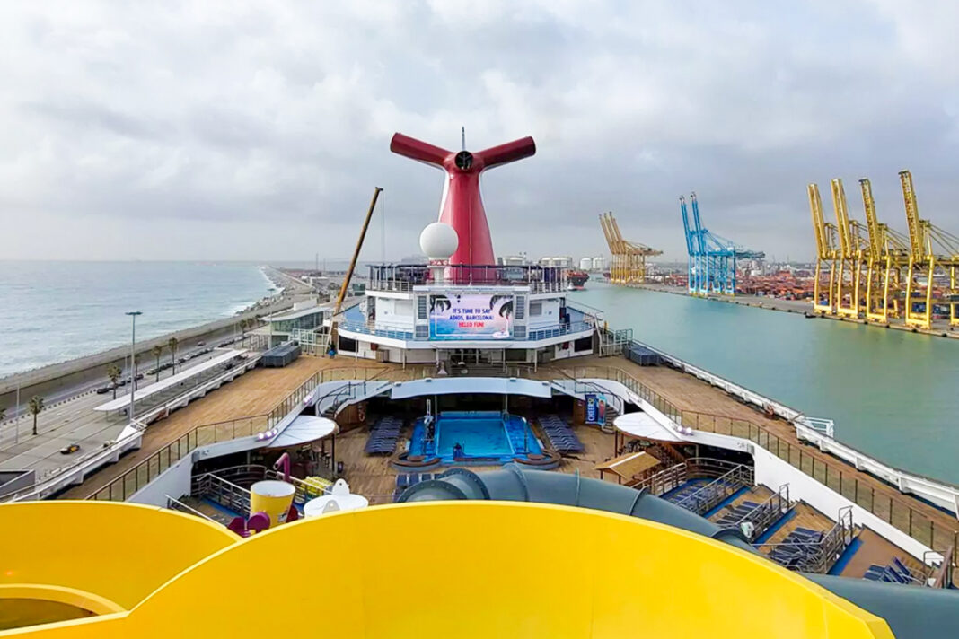 Carnival Freedom in der Werft in Cadiz. Foto: © Carnival Cruise Line