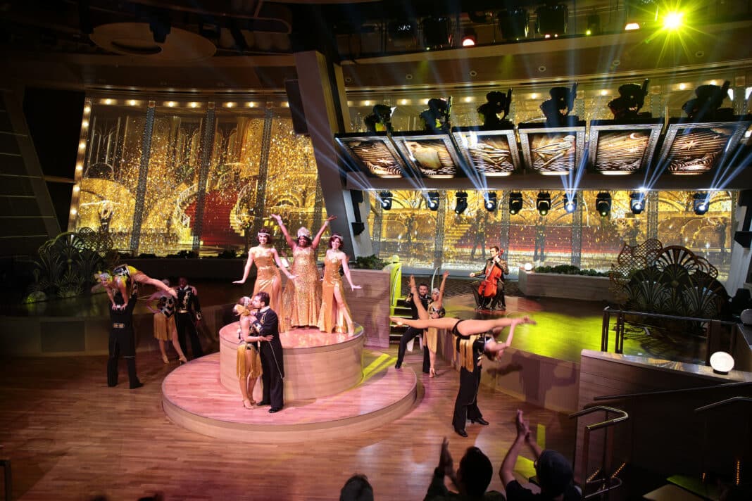 TWO 70 Lounge an Bord der Quantum of the Seas, Foto: © Royal Caribbean International