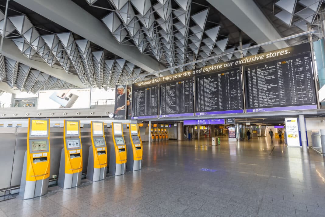 Flughafen Frankfurt, Terminal 1. Foto: © Markus Mainka / Adobe Stock