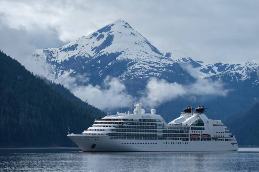 Die Seabourn Odyssey absolviert 2024 ihre letzte Alaska-Saison bei Seabourn. Foto: Seabourn