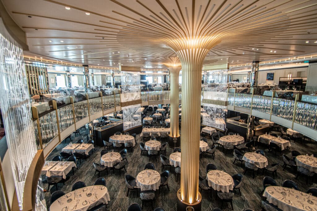 Britannia Restaurant, Queen Anne, Cunard; Foto: © Tobias Lange-Rüb / CRUCERO 