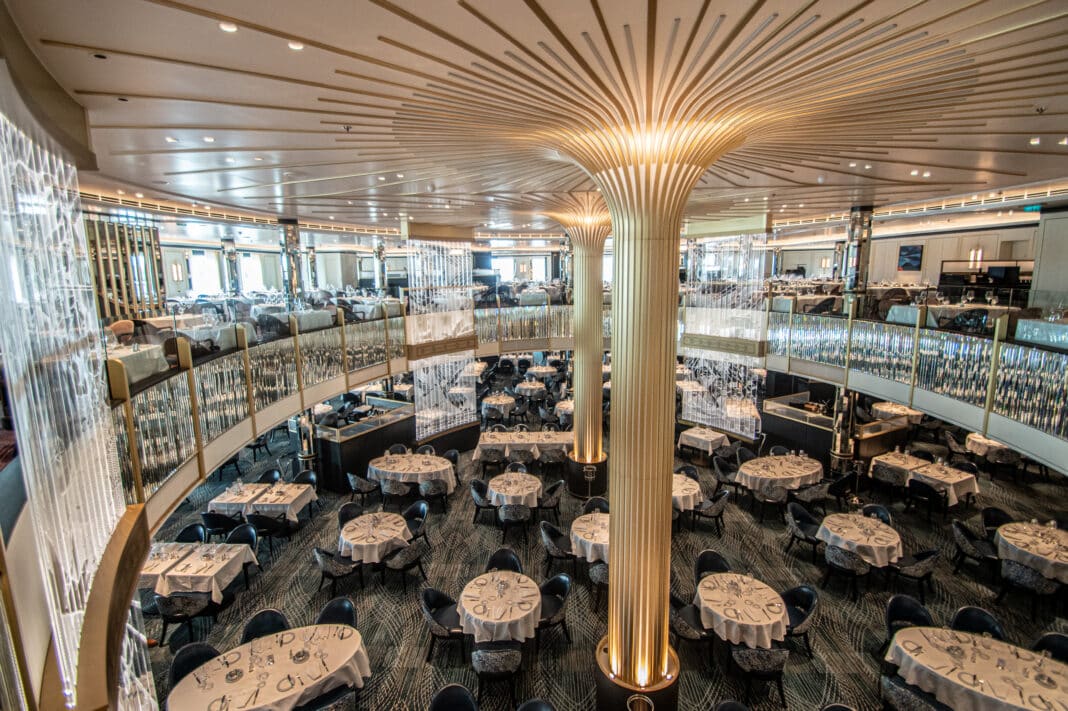 Britannia Restaurant, Queen Anne, Cunard; Foto: © Tobias Lange-Rüb / CRUCERO