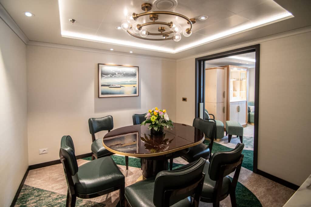 Queens Grill Suite (Master Suite) mit Balkon, Queen Anne, Cunard; Foto: © Tobias Lange-Rüb / CRUCERO