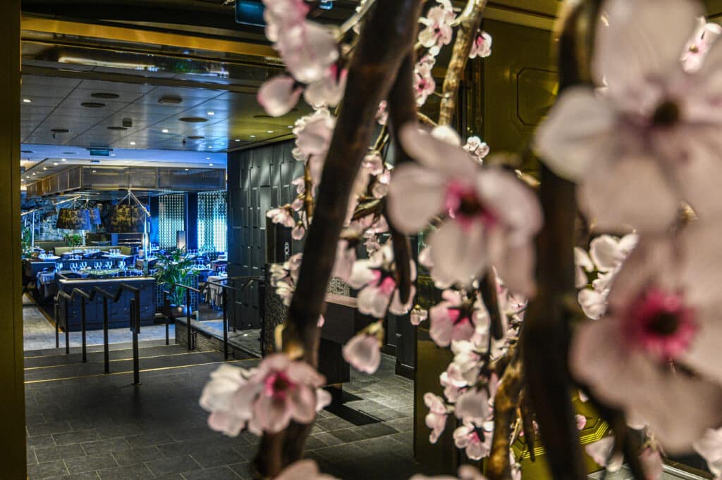 Pacific Rim, Regent Seven Seas Grandeur; Foto: © Tobias Lange-Rüb / CRUCERO 