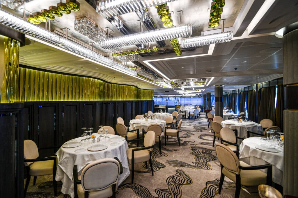 Chartreuse, Regent Seven Seas Grandeur; Foto: © Tobias Lange-Rüb / CRUCERO 