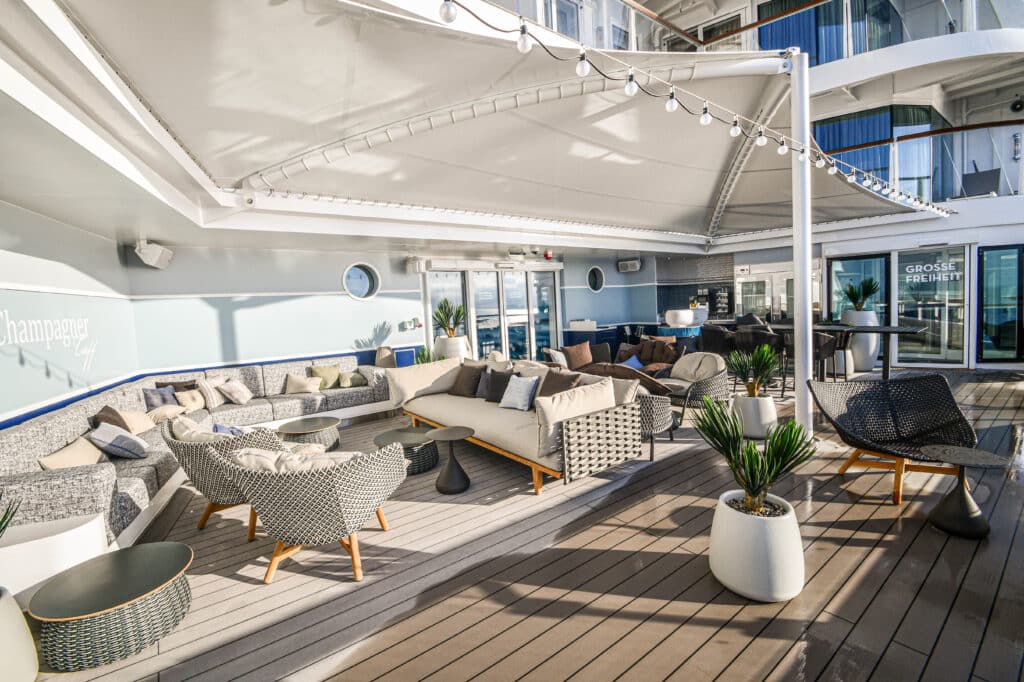 Champagner Treff, Foto: © Tobias Lange-Rüb / CRUCERO