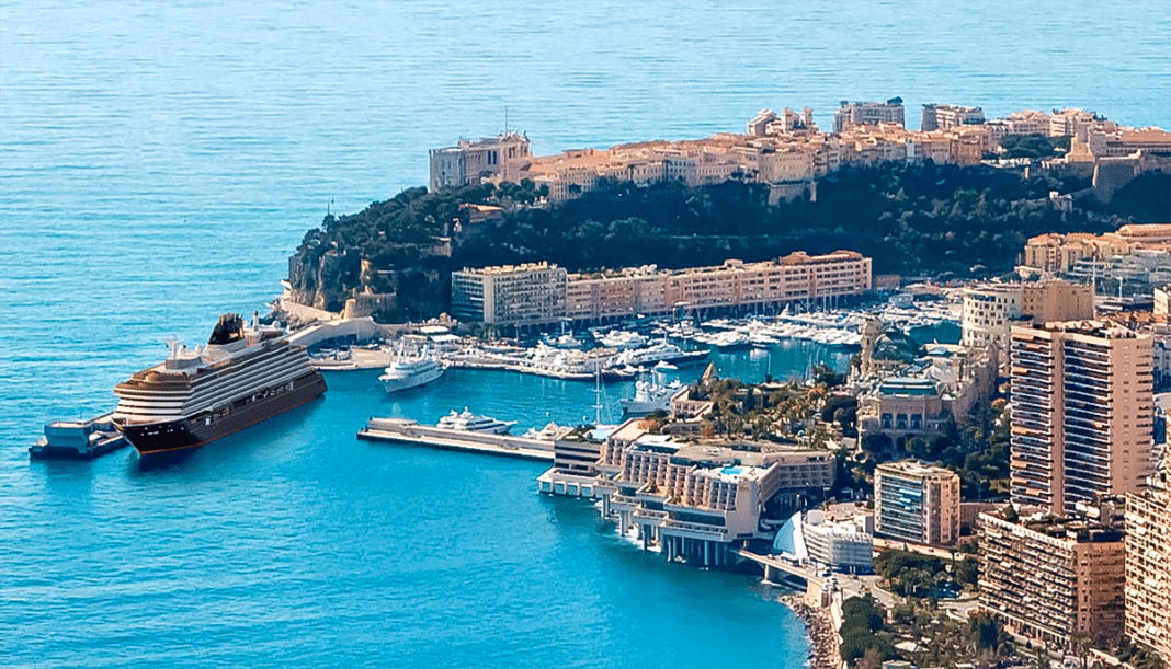 Explora Journeys im Hafen von Monaco. Foto: © Explora Journeys