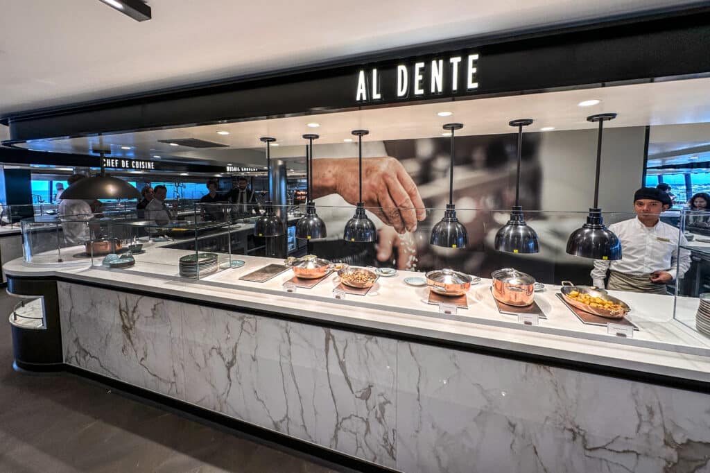 Emporium Marketplace, Foto: © Tobias Lange-Rüb / Crucero