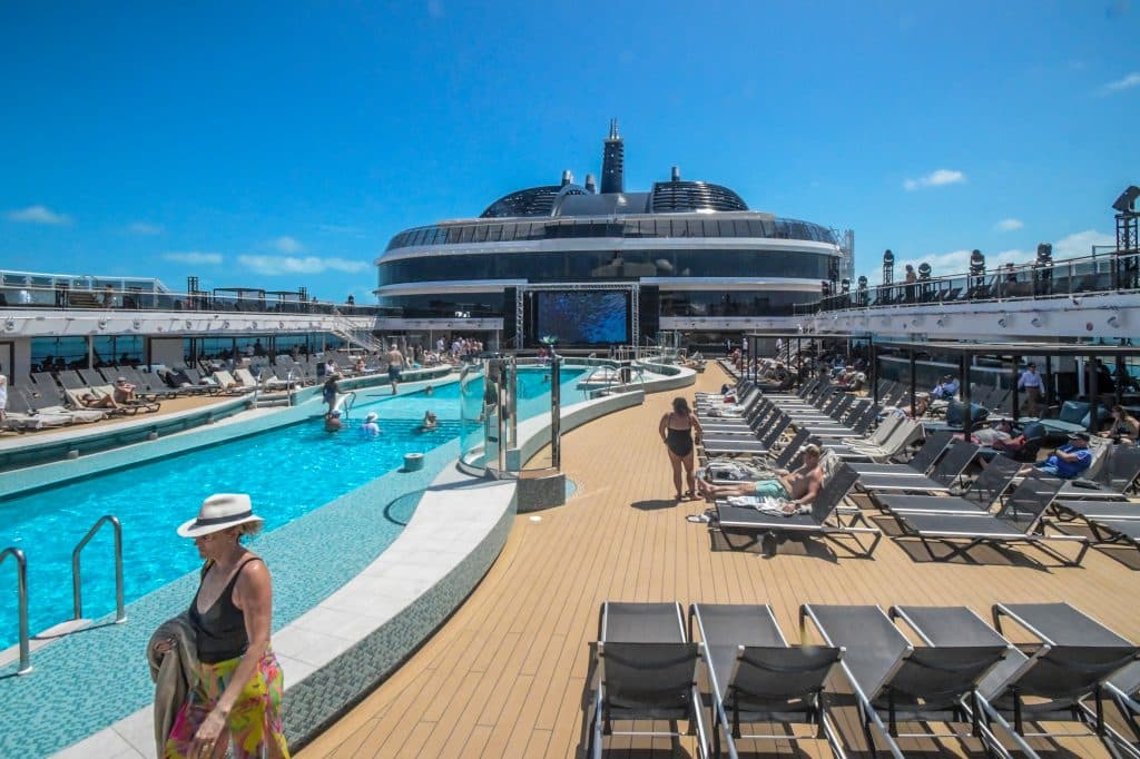 Mar Azul, Main Pool. Foto: © Tobias Lange-Rüb / CRUCERO
