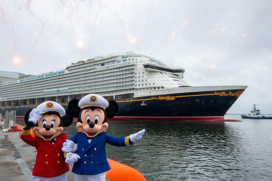 Disney Adventure Float Out, Foto: © Disney