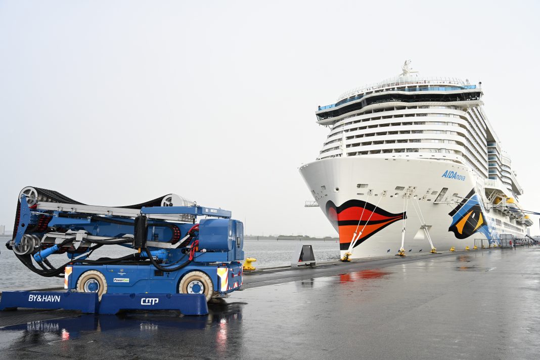 Kopenhagen Landstrom, Foto: © AIDA Cruises