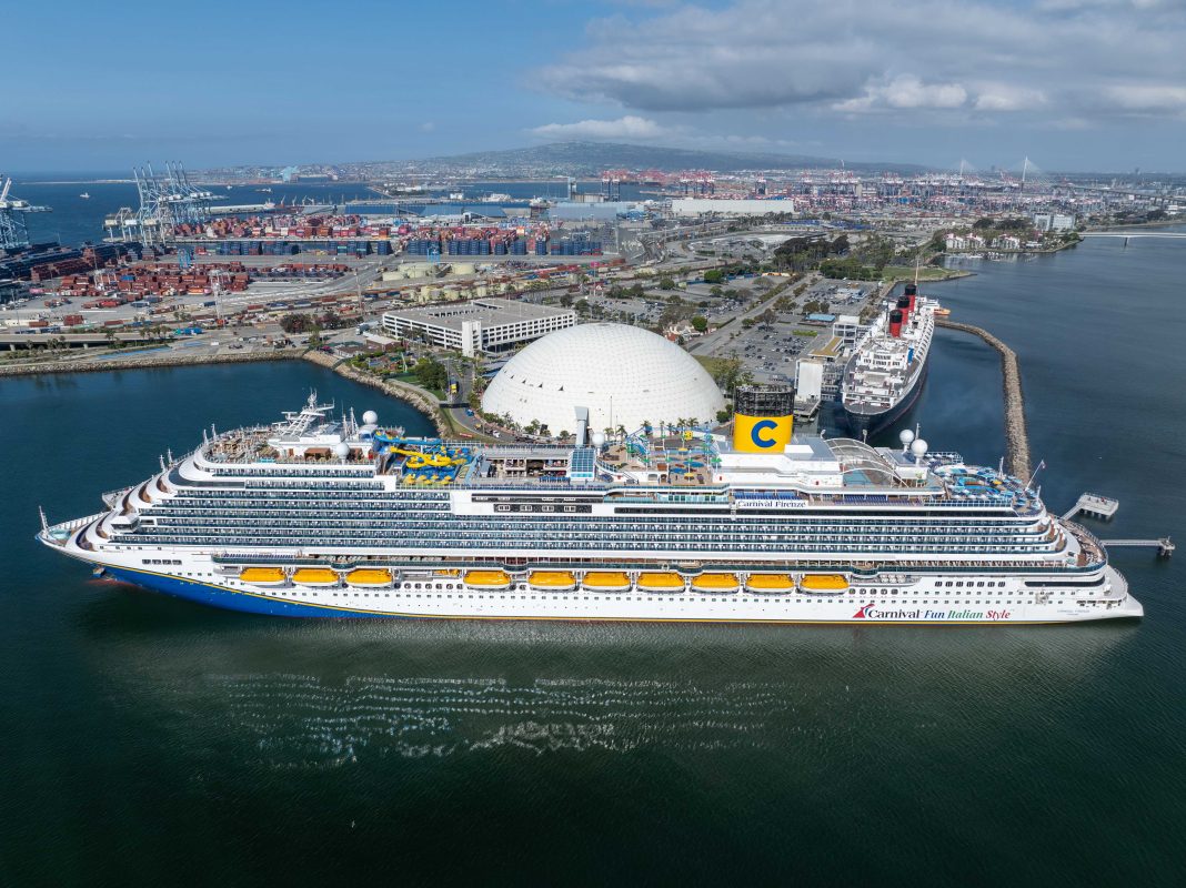 Carnival Firenze in Long Beach, Foto: © Carnival Cruise Line