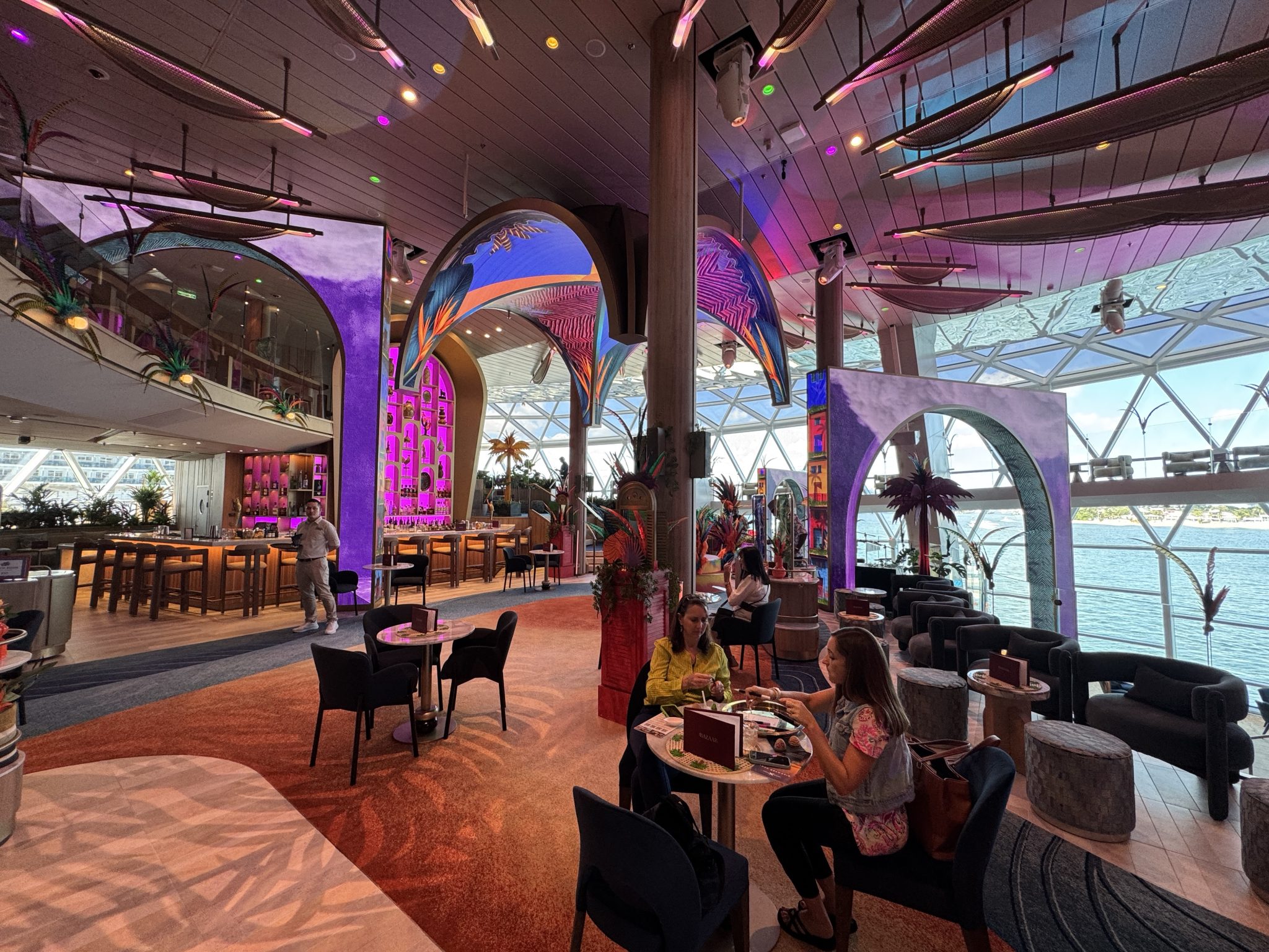 Celebrity-Xcel-So-sieht-das-neue-Edge-Class-Schiff-von-Celebrity-Cruises-aus