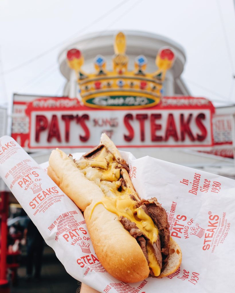 Pat's King of Steaks Original Cheesesteak. Foto: © PHLCVB