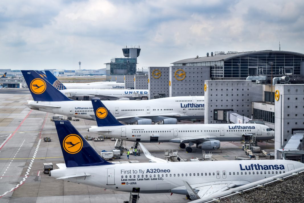 Nach dem Streik des Kabinenpersonals kündigt die Vereinigung Cockpit einen zweitägigen Pilotenstreik bei Lufthansa an. Foto: © Nate Hovee - stock.adobe.com
