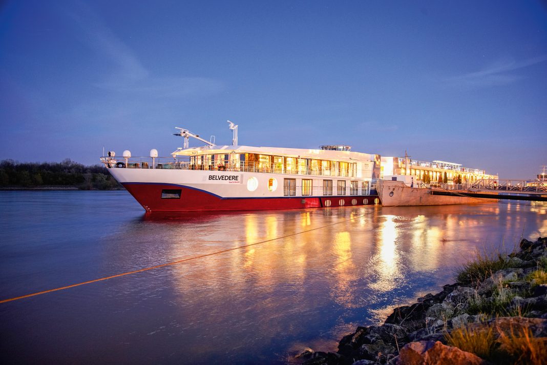 Den Auftakt im Juni bilden die Besichtigungen in Passau, bei denen neben der nickoVISION auch die CELINA und die BELVEDERE (Foto) besucht werden können. Foto: nicko cruises Schiffsreisen GmbH