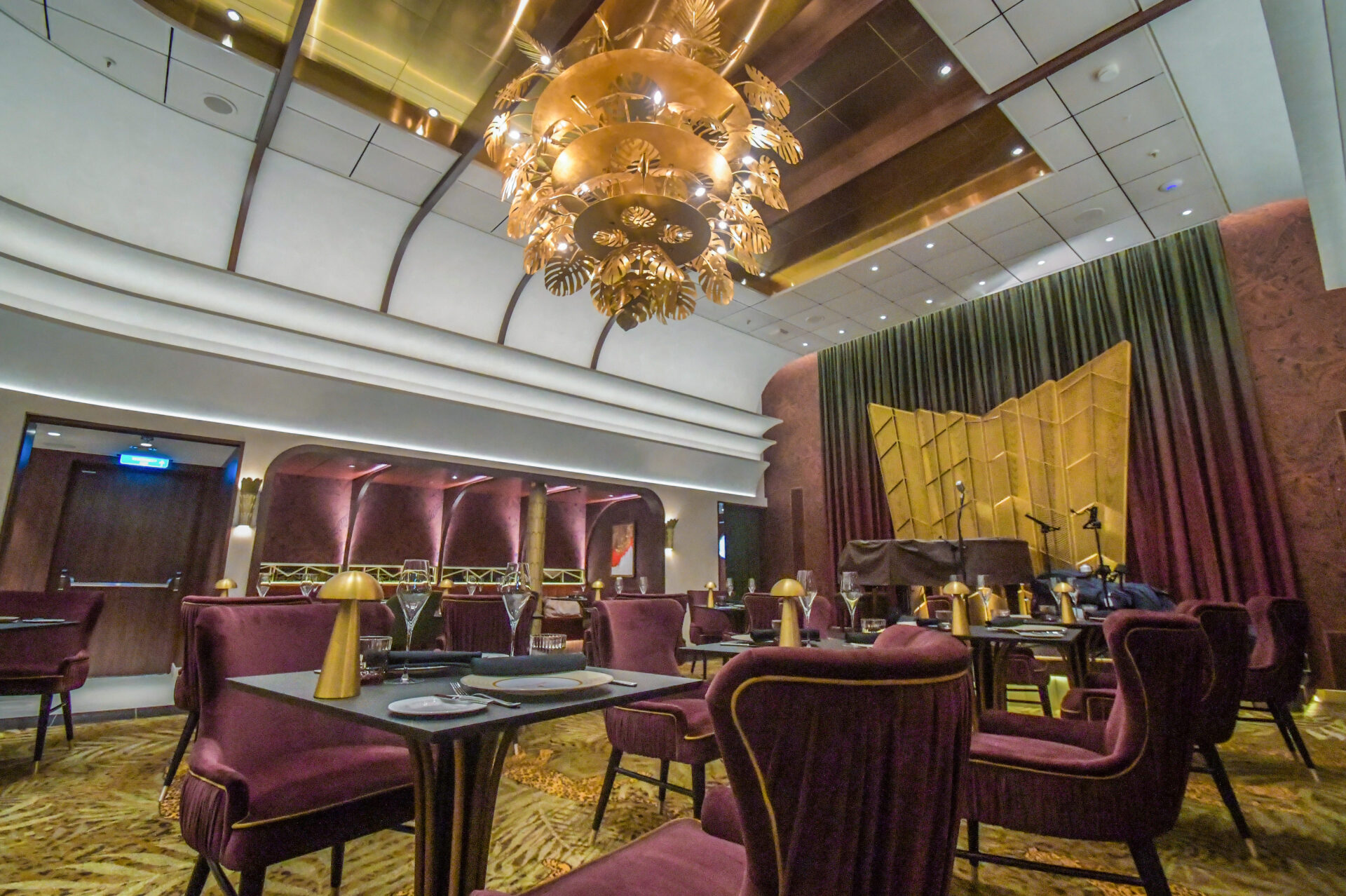 Hollywoodland Supper Club auf der Legend of the Seas