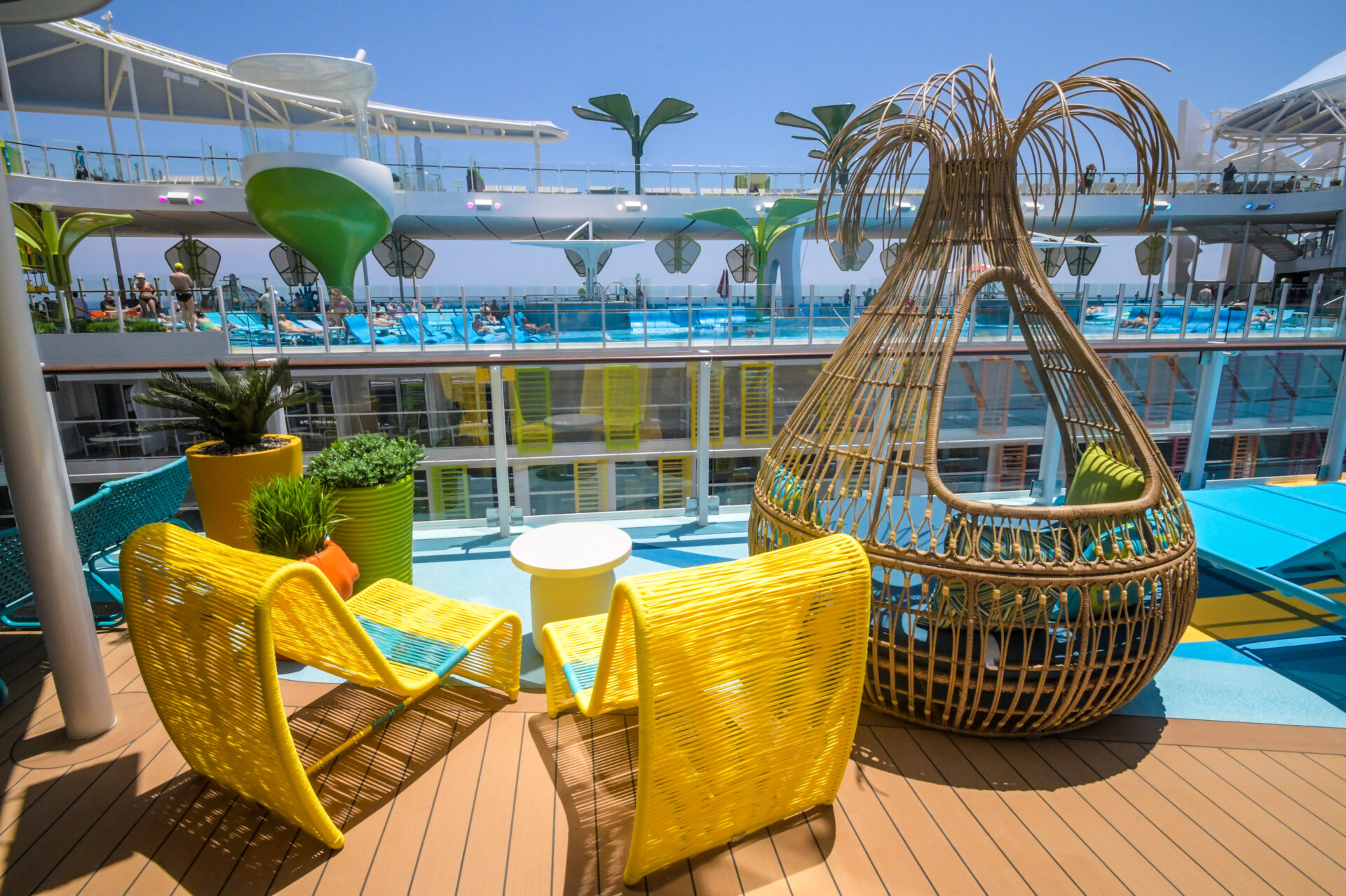 Pooldeck auf der Legend of the Seas