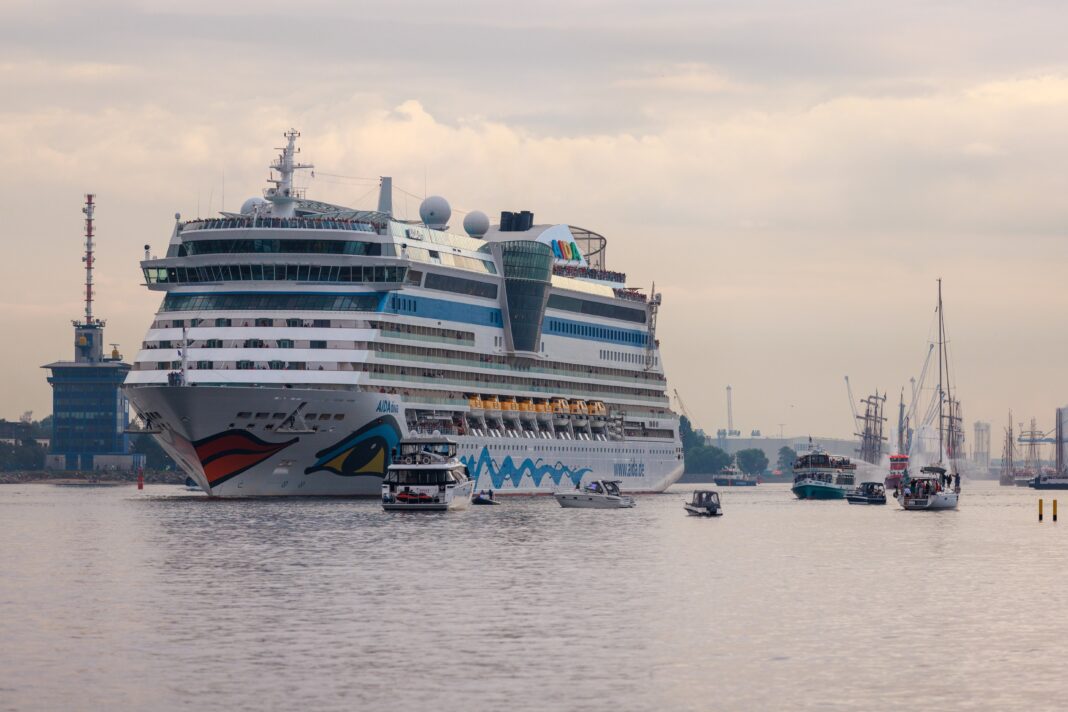 Neben der AIDAdiva wird auch die AIDAmar zur Hanse Sail in Rostock erwartet. Foto: Marc Klein
