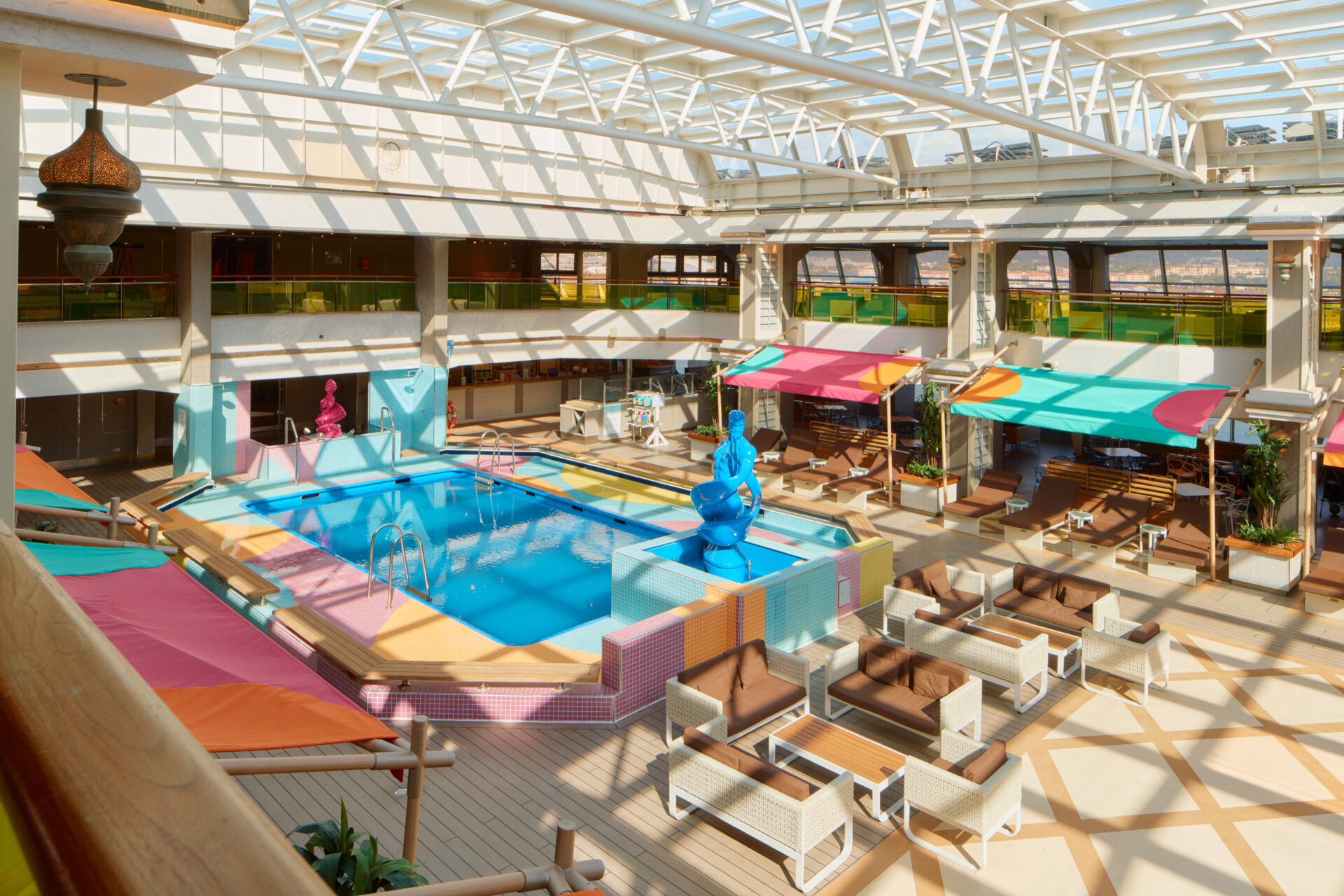 Frische Optik gab es auch für den überdachten Pool-Bereich 
